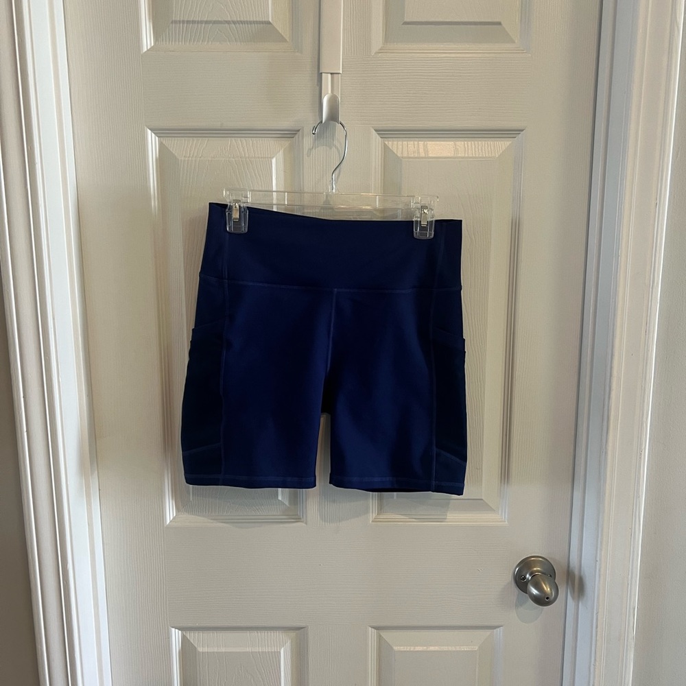 Fabletics Powerhold Navy Bike Shorts - Size L